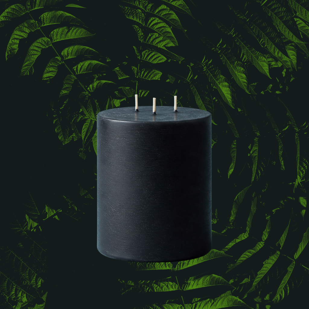 3-Wick Sweet Oud Scented Aroma Candle - Image 3