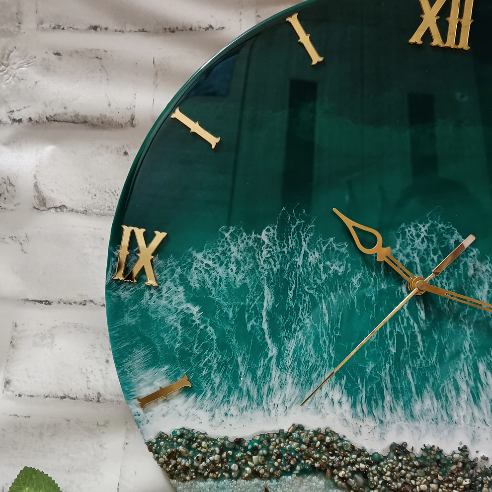 resin clock